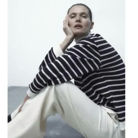 Zara black and white striped mock neck sweater, size medium - Picture 3 of 11